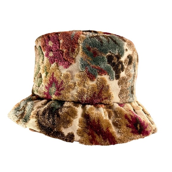 Vintage Handmade 60s Chenille Carpet Floral Tapestry Hat Go-Go Grunge Bucket EUC